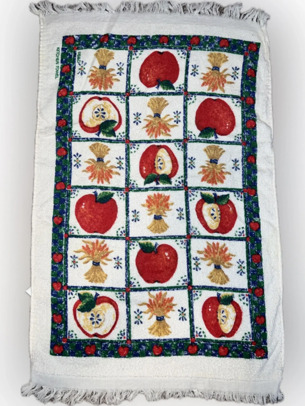 🔴Vintage Classic Apple Wheat Hearts Kitchen Towel Fringe White Red Farmhouse
